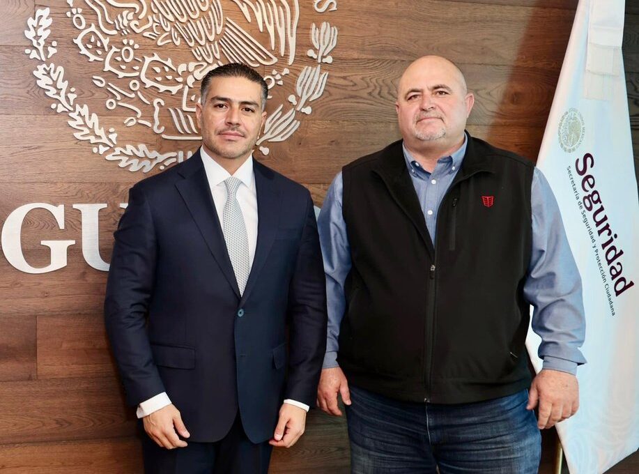 Julián LeBarón pacta con Harfuch: seguridad en Chihuahua y aspiraciones para 2027